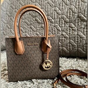 Michael Kors Medium Mercer